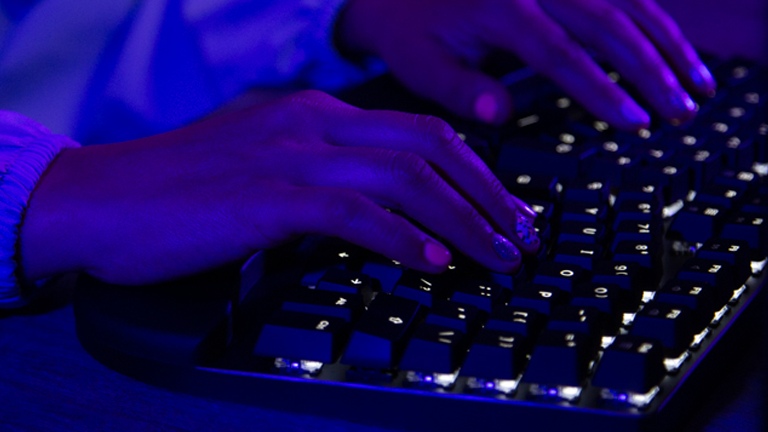 The Best and Most Comfortable Ergonomic Mechanical Keyboard Truly Ergonomic CLEAVE - Backlight